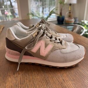 New Balance 574 Metallic Patch Khaki Pink Green Suede Sneakers Women’s 6.5
